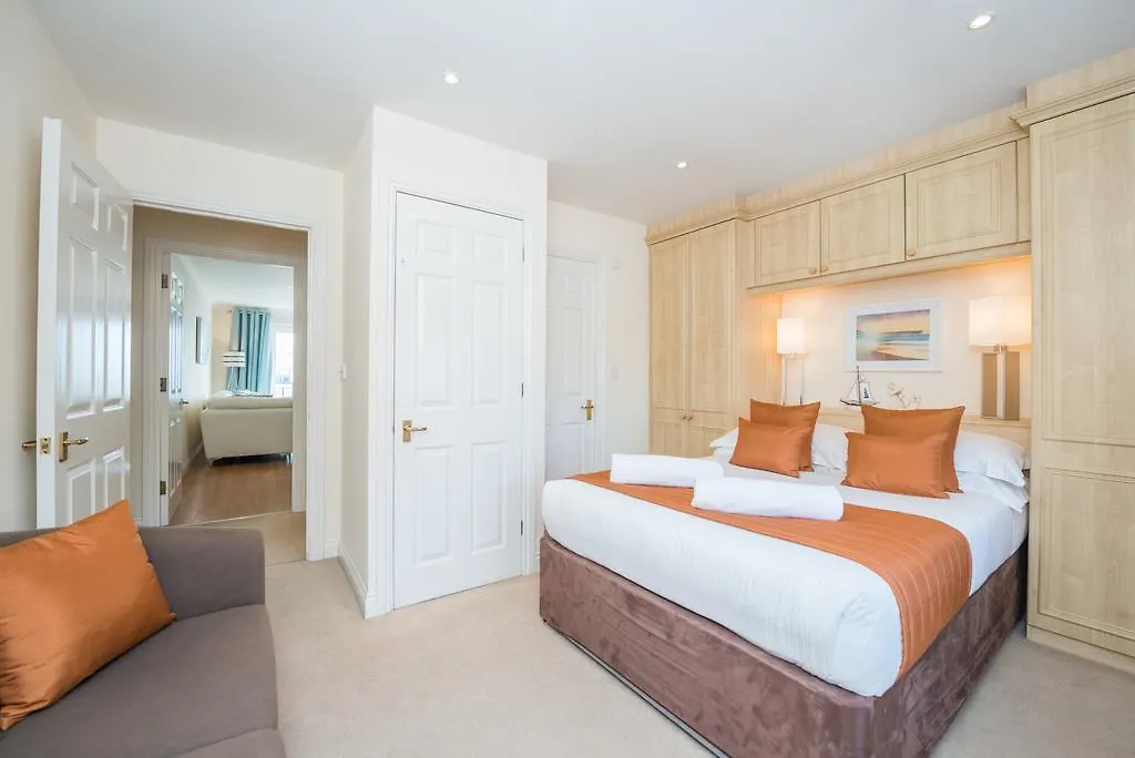 Seaview 2 Bedroom Apartment Brighton Marina