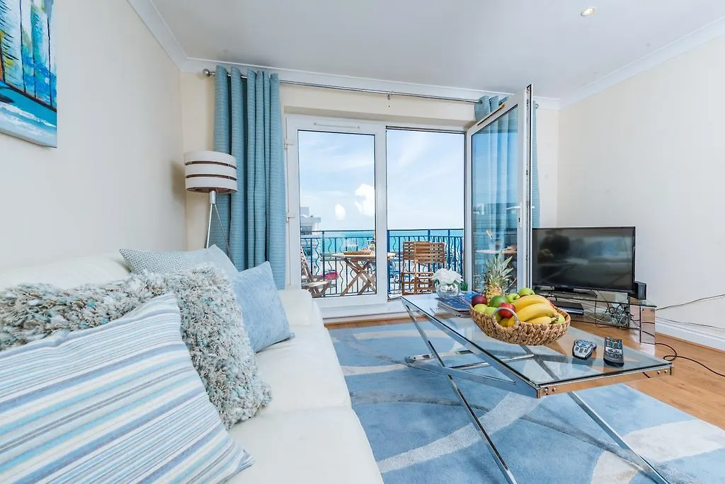 Seaview 2 Bedroom Apartment Brighton Marina